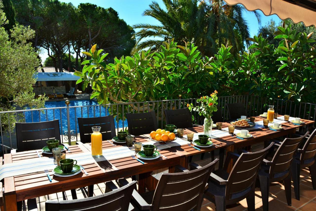 Villa Sitges El Ranch Amaizing Outdoor Areas Beaches At 5 Minutes Walk Sitges At 15 Min Drive Ac Pool Jacuzzi & Garden Xxl Calafell Exteriér fotografie