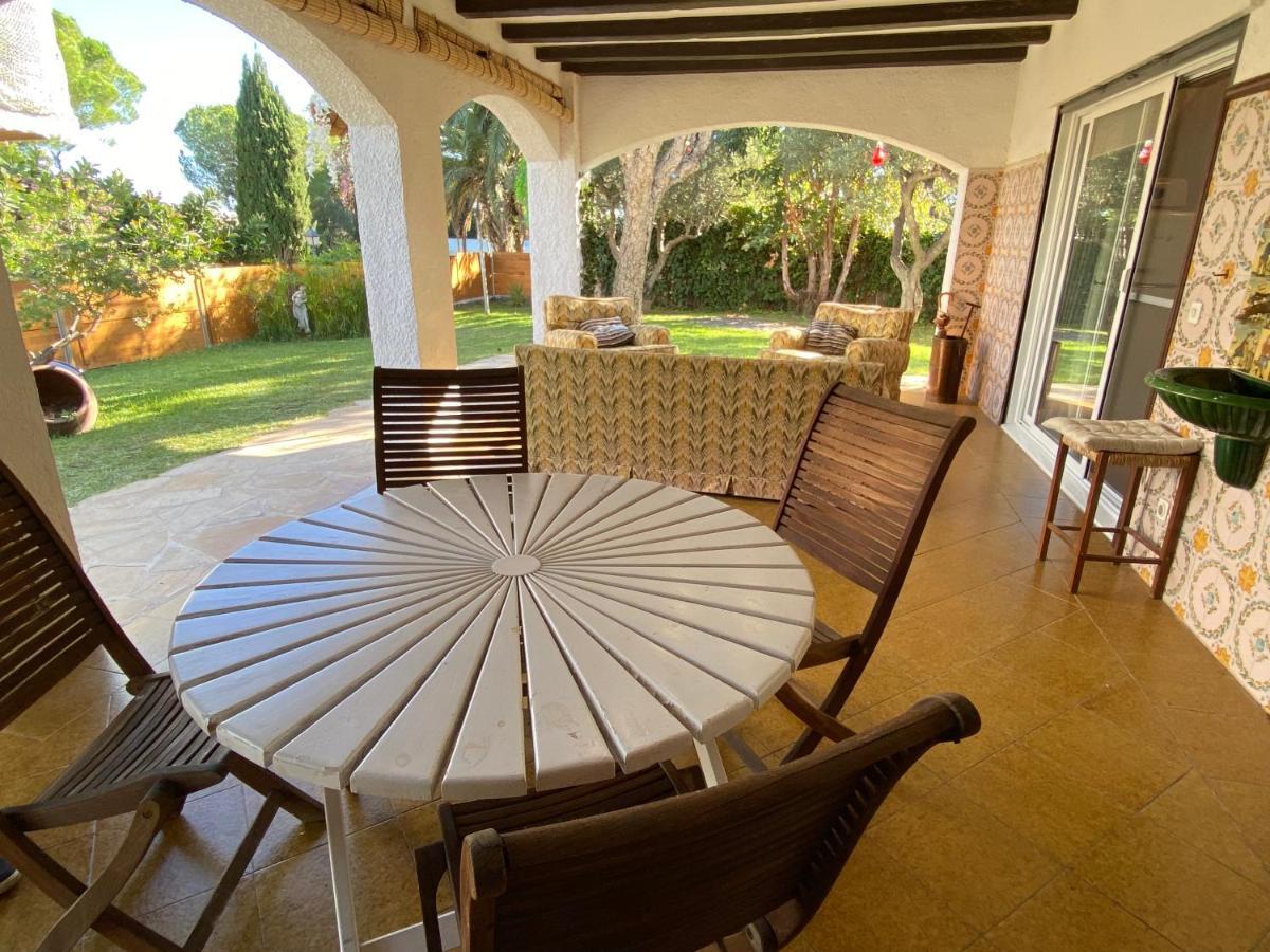 Villa Sitges El Ranch Amaizing Outdoor Areas Beaches At 5 Minutes Walk Sitges At 15 Min Drive Ac Pool Jacuzzi & Garden Xxl Calafell Exteriér fotografie