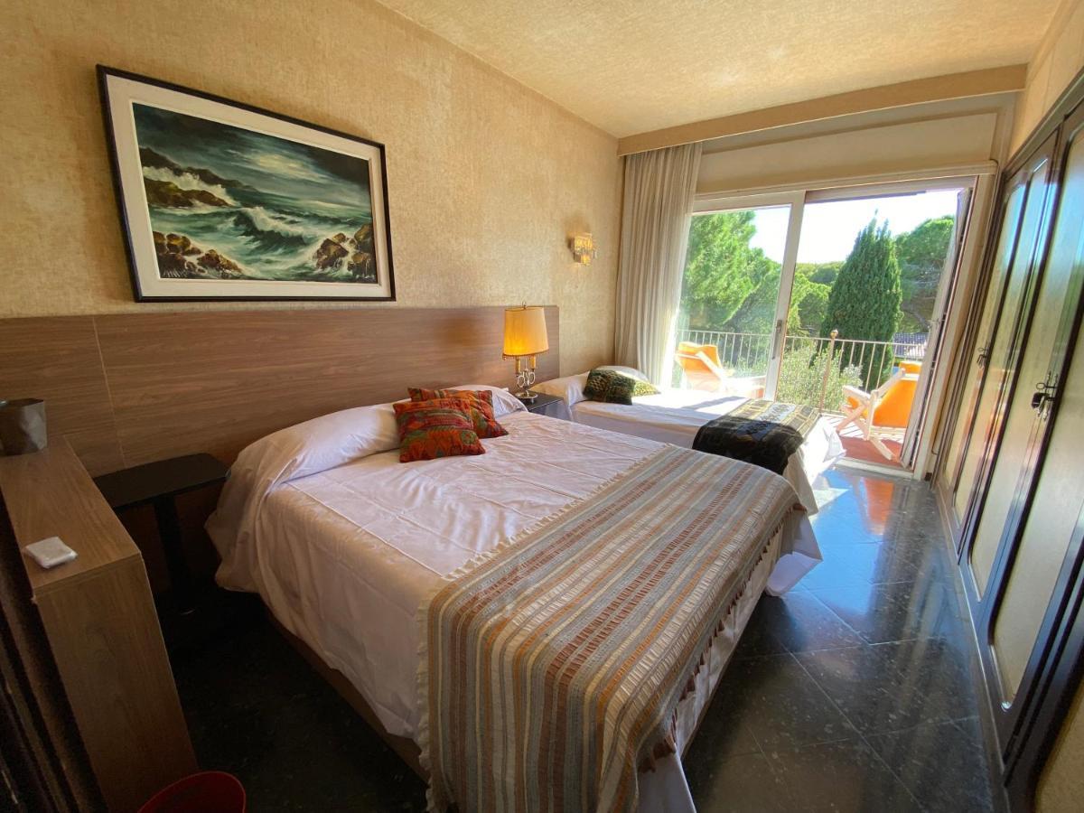 Villa Sitges El Ranch Amaizing Outdoor Areas Beaches At 5 Minutes Walk Sitges At 15 Min Drive Ac Pool Jacuzzi & Garden Xxl Calafell Exteriér fotografie