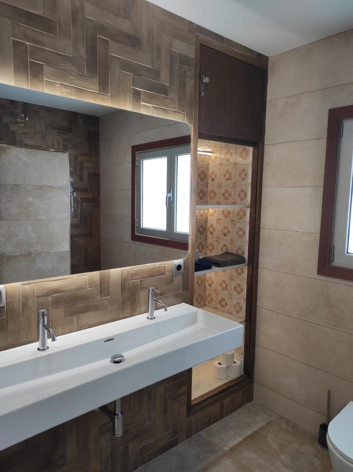 Villa Sitges El Ranch Amaizing Outdoor Areas Beaches At 5 Minutes Walk Sitges At 15 Min Drive Ac Pool Jacuzzi & Garden Xxl Calafell Exteriér fotografie